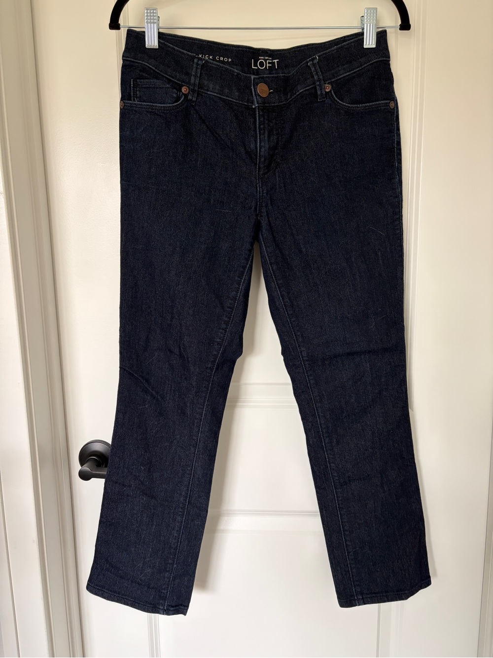 LOFT Ann Taylor Modern Kick Crop Jeans Dark Wash Denim 27/4